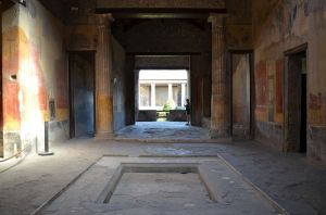 Atrium_of_the_House_of_the_Menander_(Reg_I),_Pompeii_(14978497650)